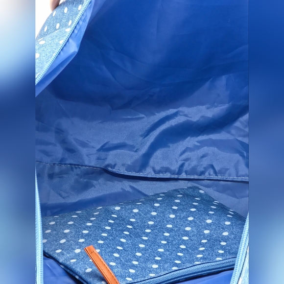 3-Piece Matching Blue Polka Dot Tote & Wallet Set - Picture 10 of 15